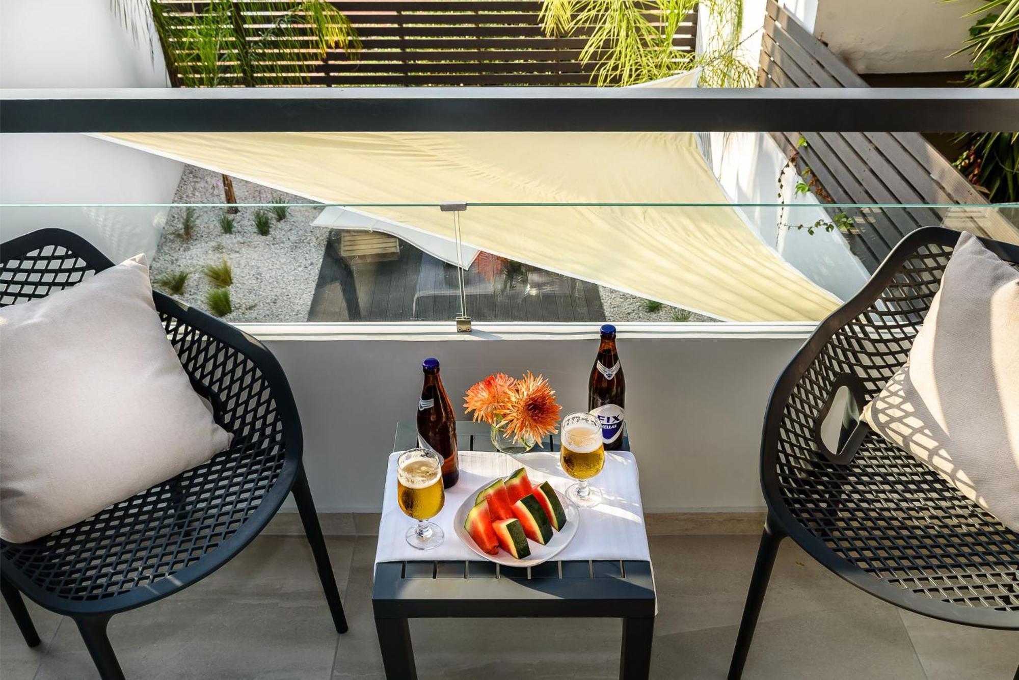 Solar Apartments Agia Marina エクステリア 写真